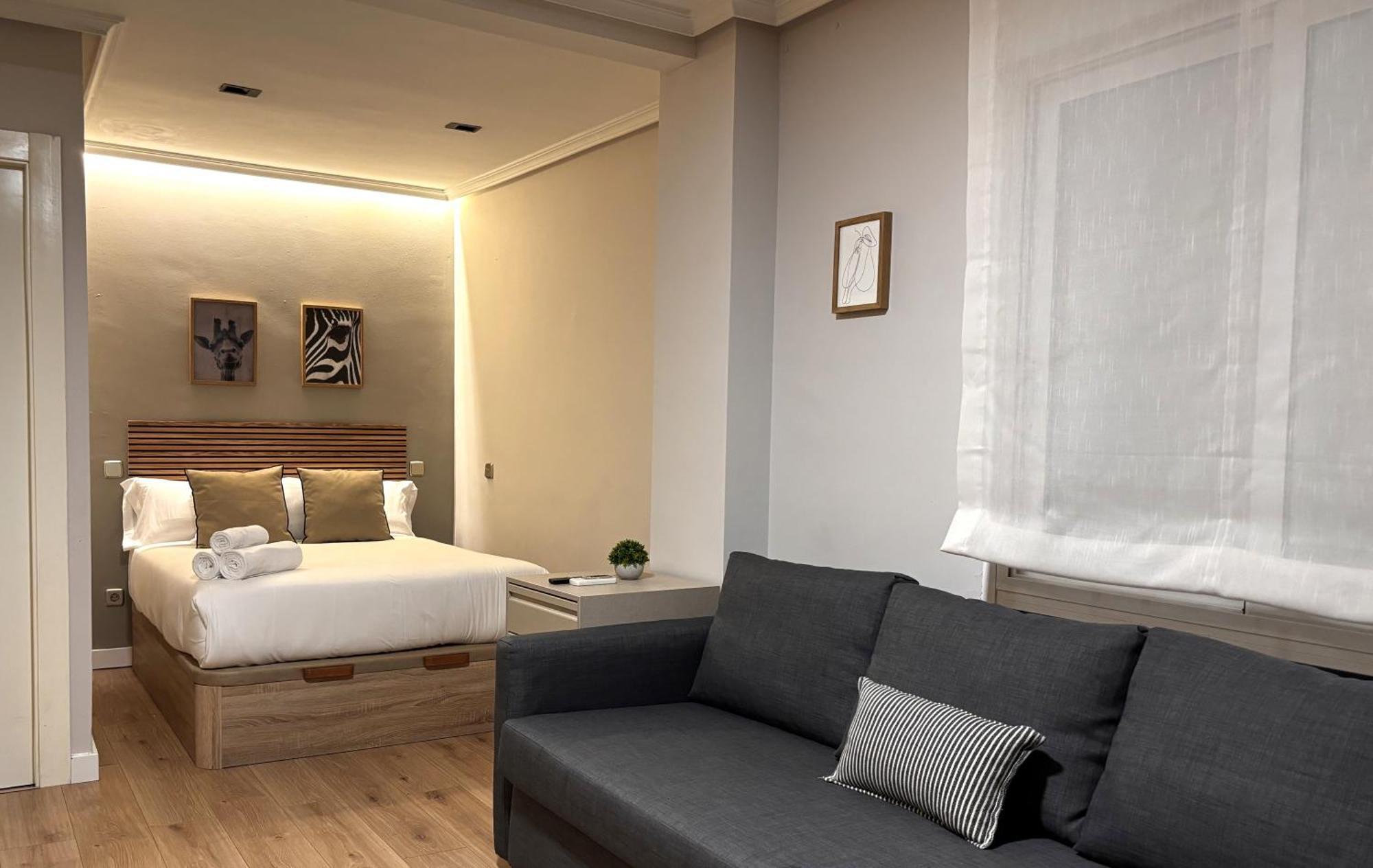 Chueca Apartamentos Noxi 马德里 外观 照片