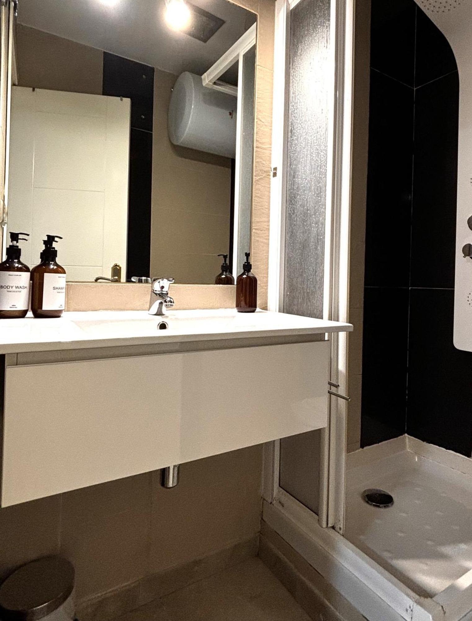 Chueca Apartamentos Noxi 马德里 外观 照片